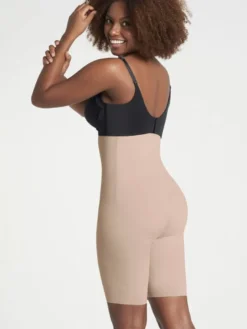 Faja pantalon alta con control moderado en abdomen y cintura Leonisa 012987