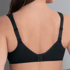 Sujetador sin aros con relleno Anita Confort Havanna Spacer 5811